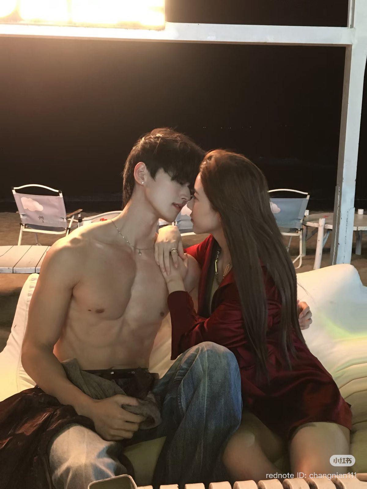 CHỒNG TRỌNG SINH MUỐN LÀM NGƯỜI LẠ